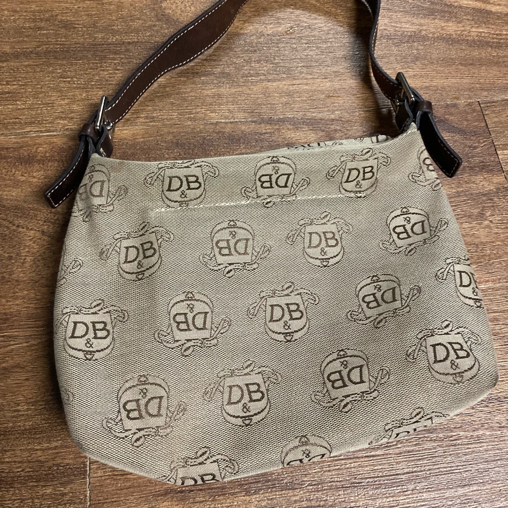 Dooney & Bourke Shoulder Purse